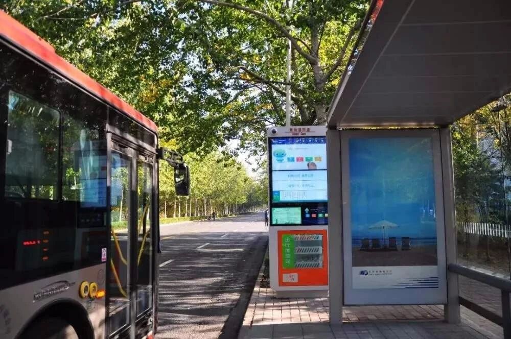 大唐工控机助力智能公交站牌，为城市提速